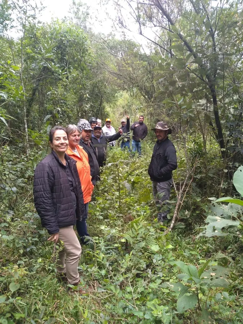 Travessia com visita na reserva legal do projeto de assentamento São João Maria II em Fraiburgo